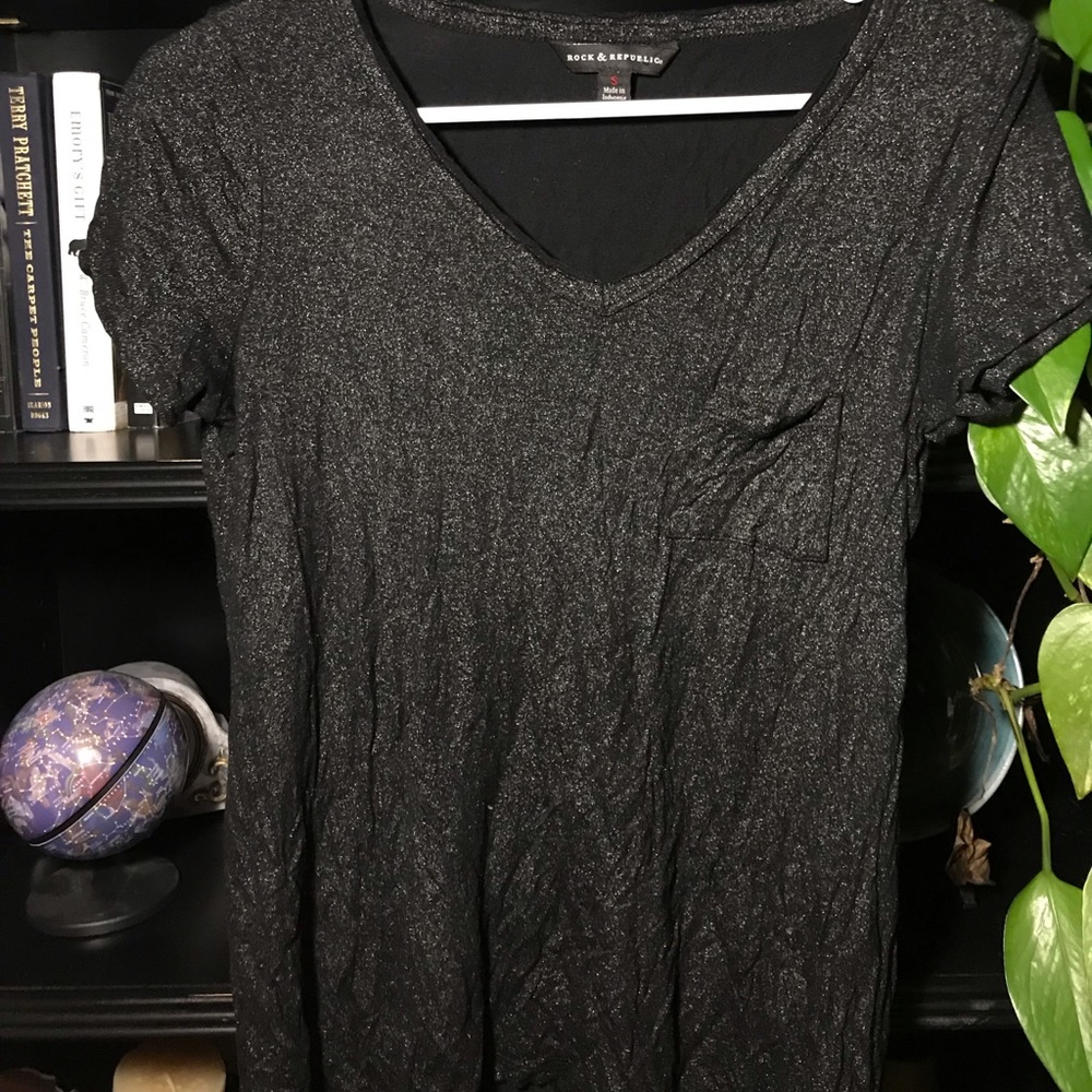 Rock & Republic black T-shirt size small